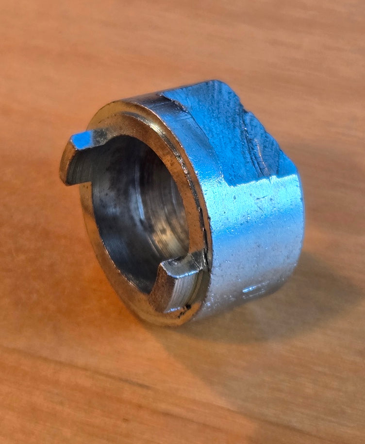 VAR 706-Remover for Sun Tour Freewheel